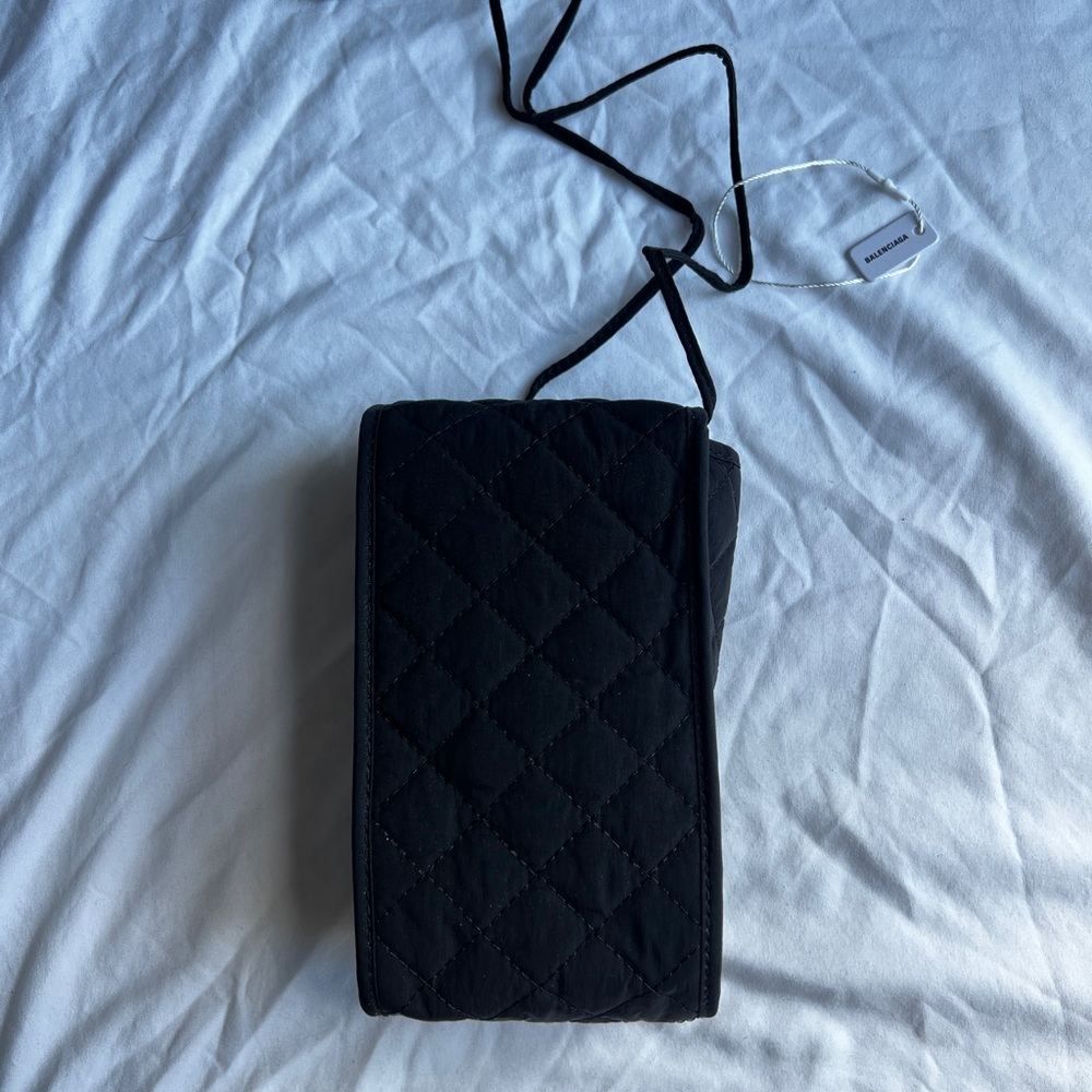 Balenciaga Mens Camera Bag Crossbody Quilted Nylon Black GWP BNWT Phone pouch - Picture 3 of 9